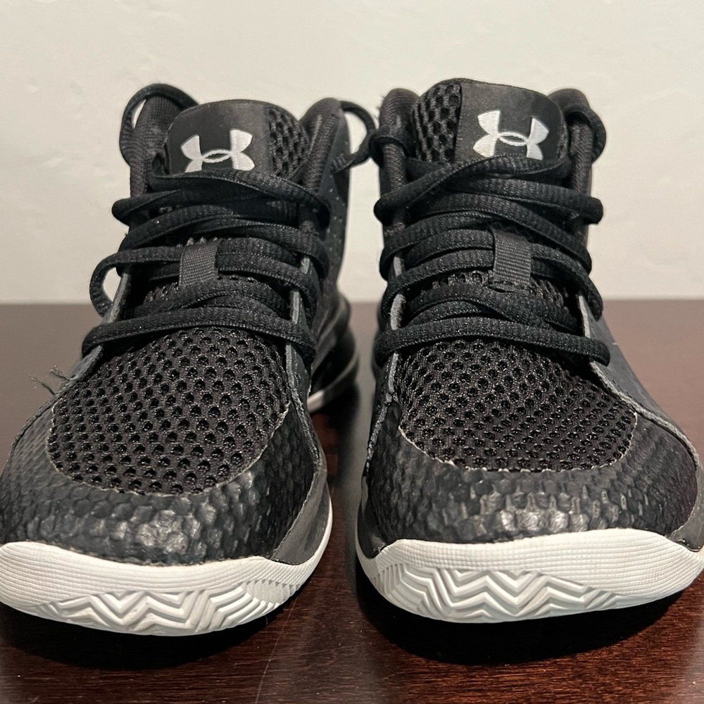 Under Armour boys Jet 2019 Basketball Shoe Black 11K - Picture 2 of 7